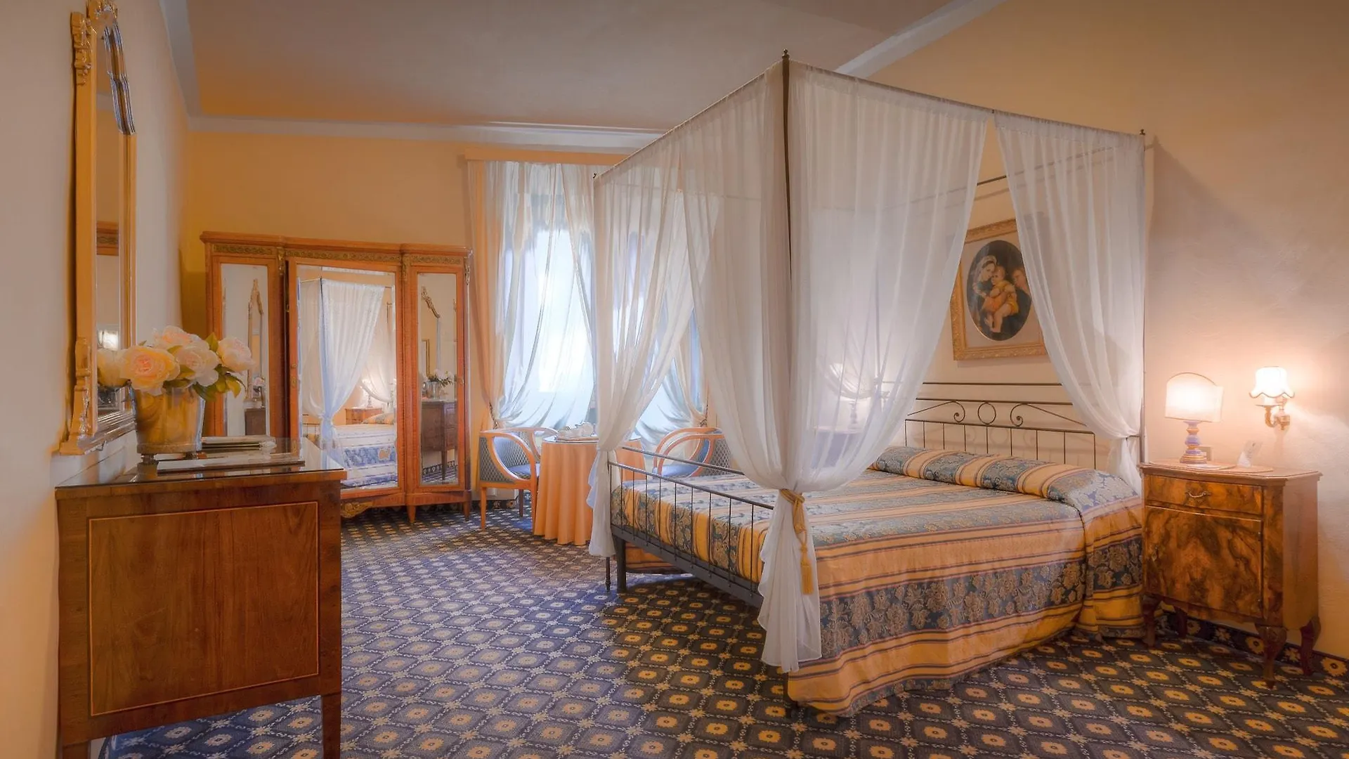 ****  Hotel Palazzo Dal Borgo Florença Itália