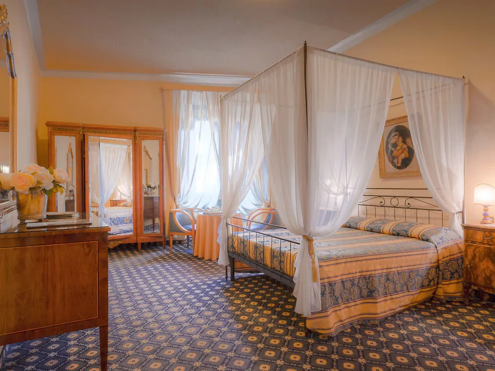 Hotel Palazzo Dal Borgo Florença Itália